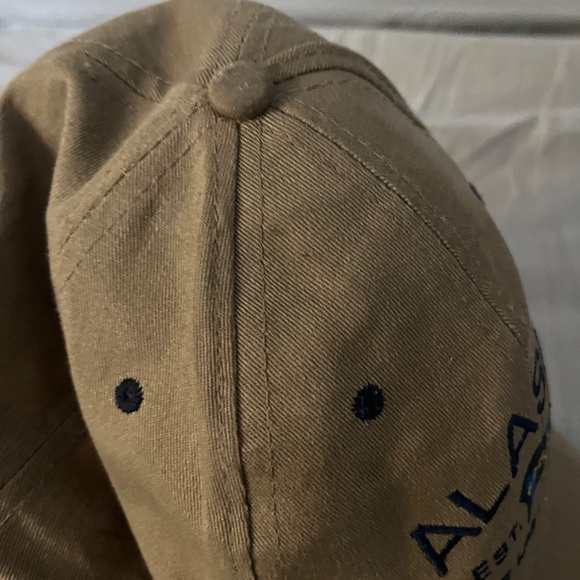 Alaska cap Tonqass company - Picture 5 of 6